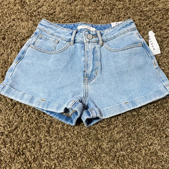 PacSun Pants - PACSUN mom short